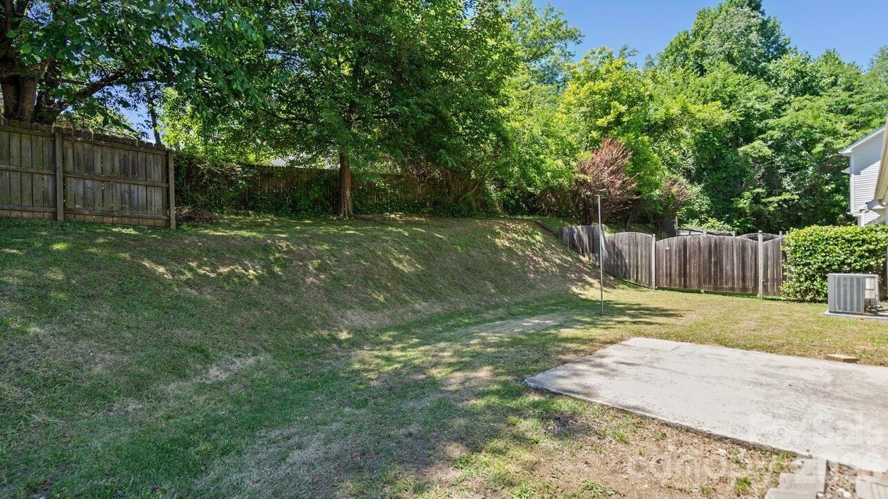 613 Hoskins Ridge Lane Charlotte NC 28216