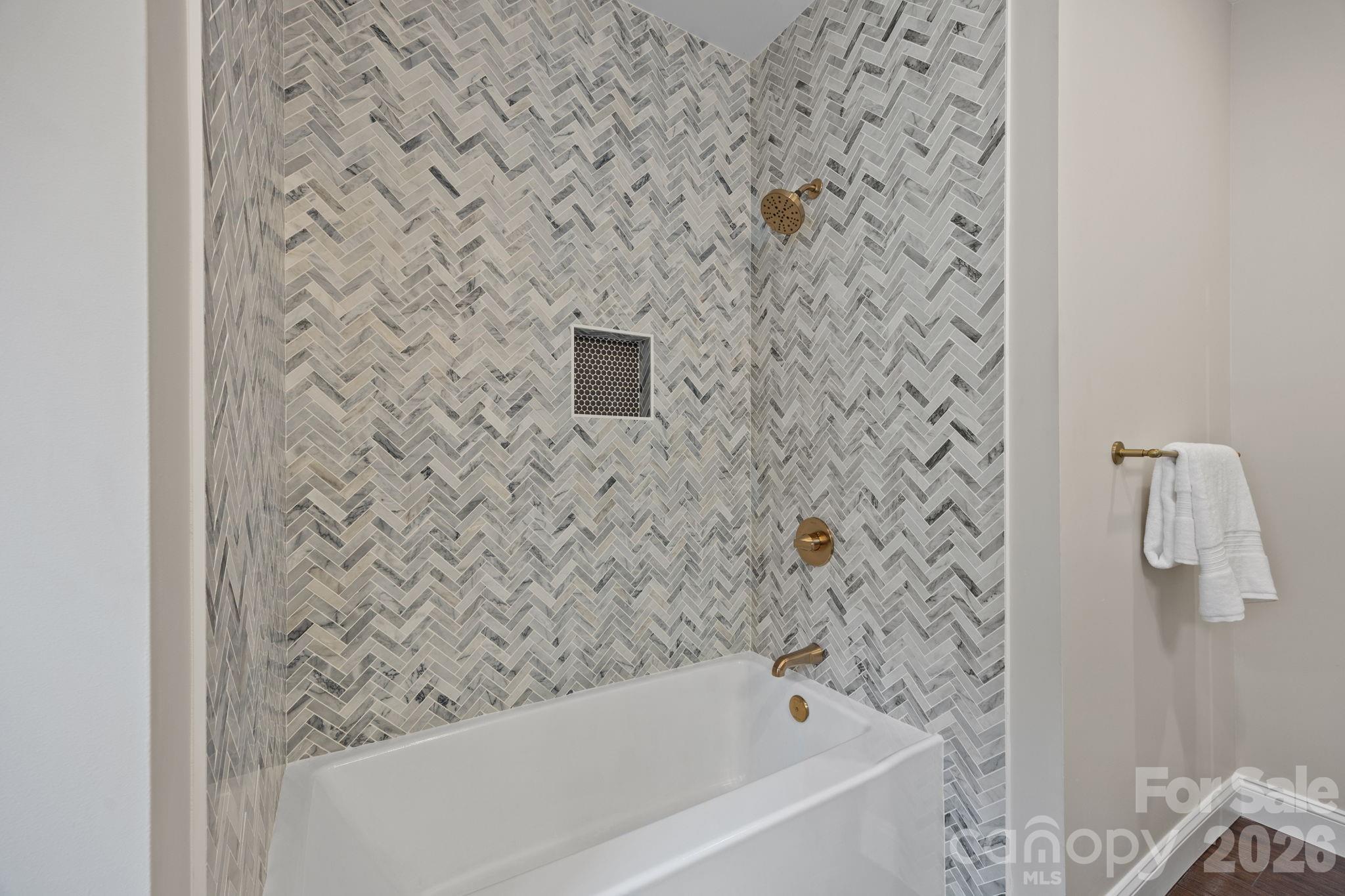 102 Clingman Avenue Asheville NC 28801