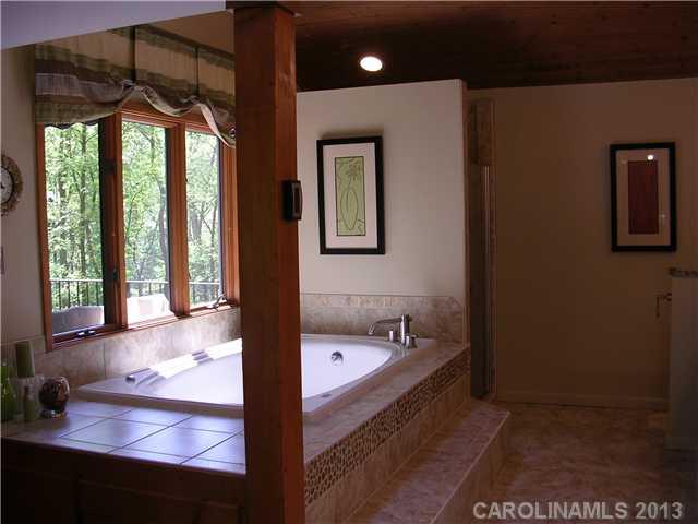 13623 Woody Point Road Charlotte NC 28278