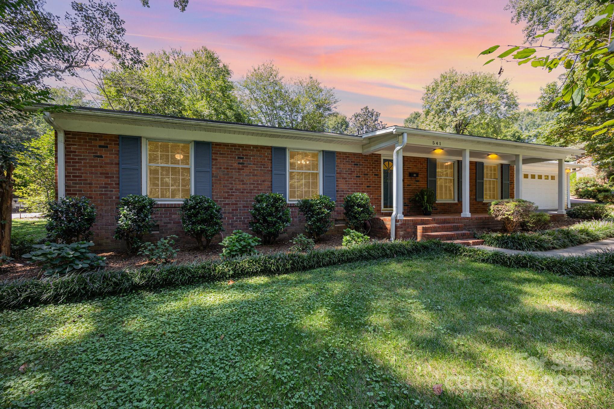 541 Hedrick Drive Statesville NC 28677