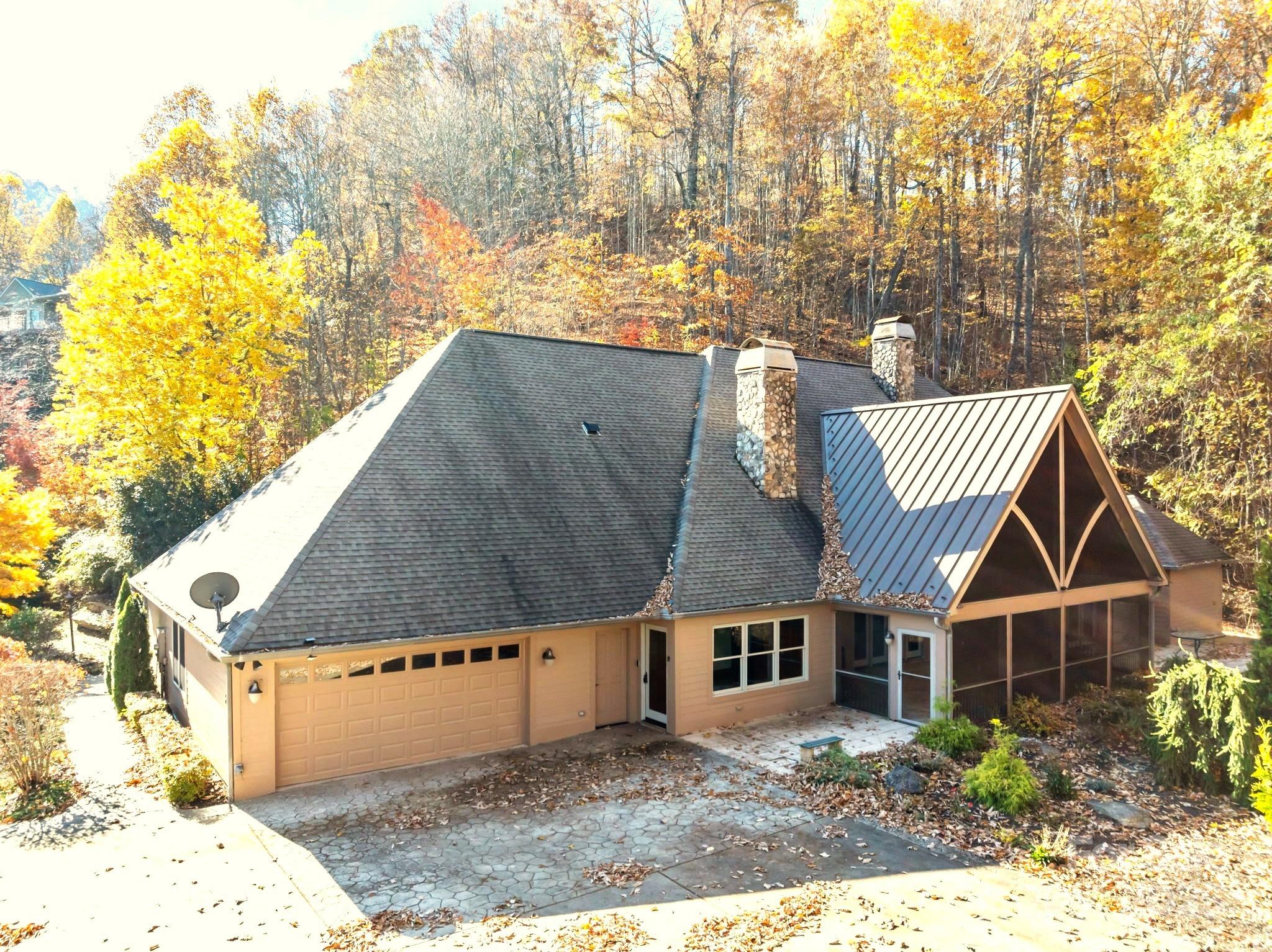 206 View Ridge Parkway Leicester NC 28748