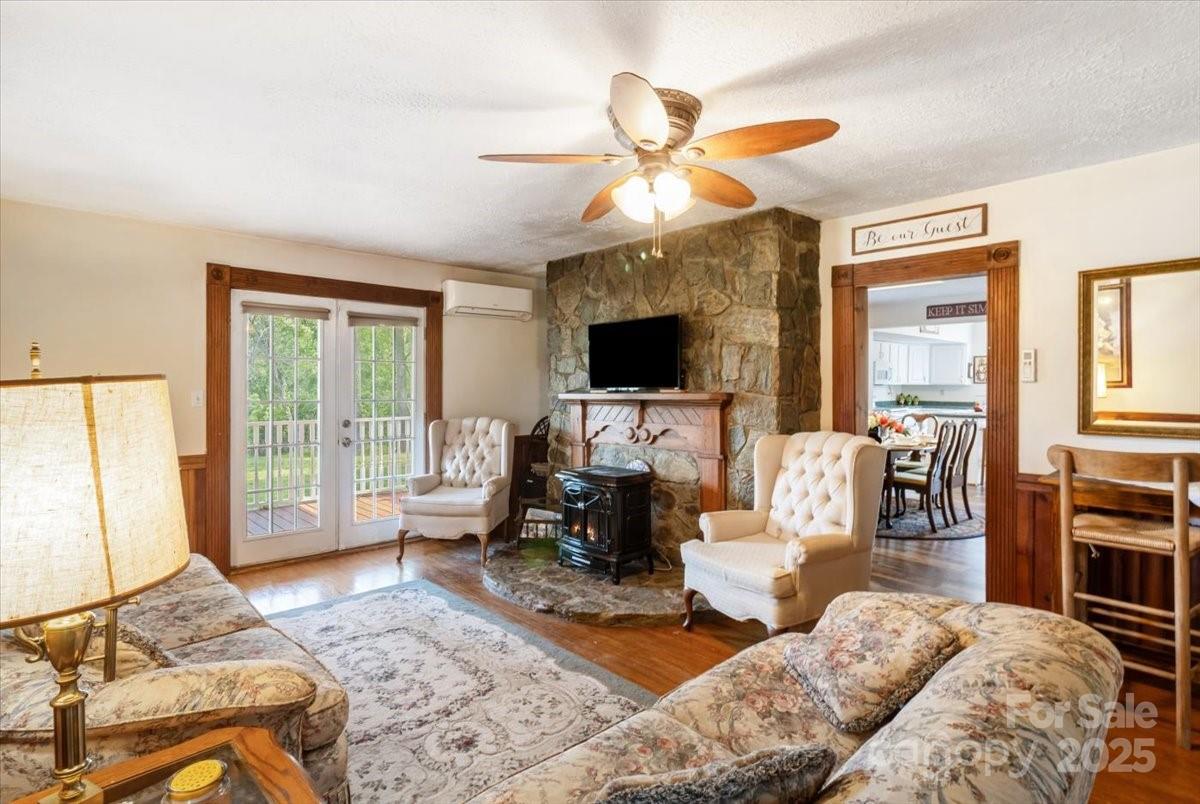 201 Murphy Hill Road Weaverville NC 28787