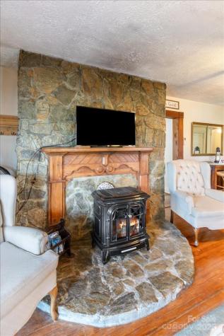 201 Murphy Hill Road Weaverville NC 28787
