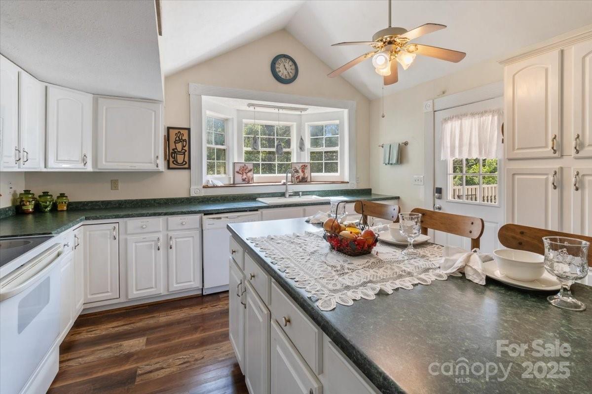 201 Murphy Hill Road Weaverville NC 28787