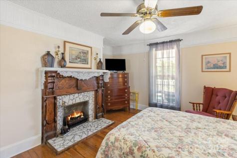 201 Murphy Hill Road Weaverville NC 28787
