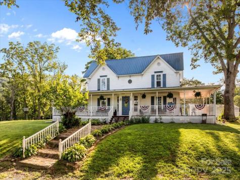 201 Murphy Hill Road Weaverville NC 28787
