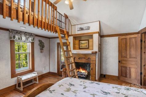 201 Murphy Hill Road Weaverville NC 28787