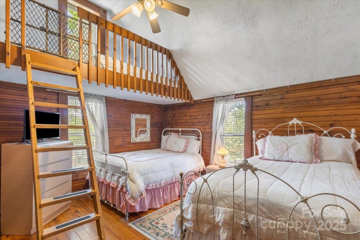 201 Murphy Hill Road Weaverville NC 28787