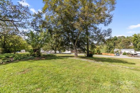 201 Murphy Hill Road Weaverville NC 28787