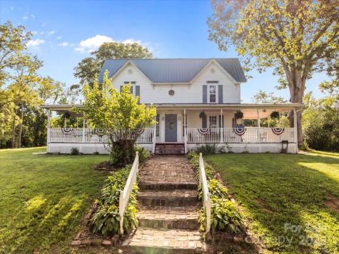 201 Murphy Hill Road Weaverville NC 28787