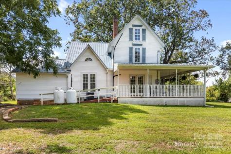 201 Murphy Hill Road Weaverville NC 28787
