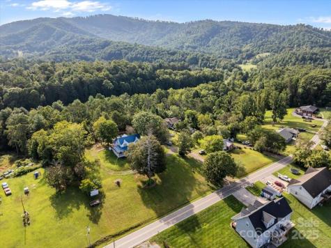 201 Murphy Hill Road Weaverville NC 28787