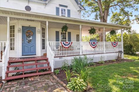 201 Murphy Hill Road Weaverville NC 28787