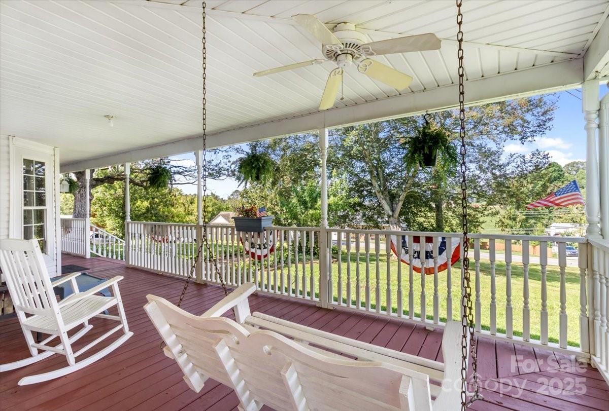 201 Murphy Hill Road Weaverville NC 28787