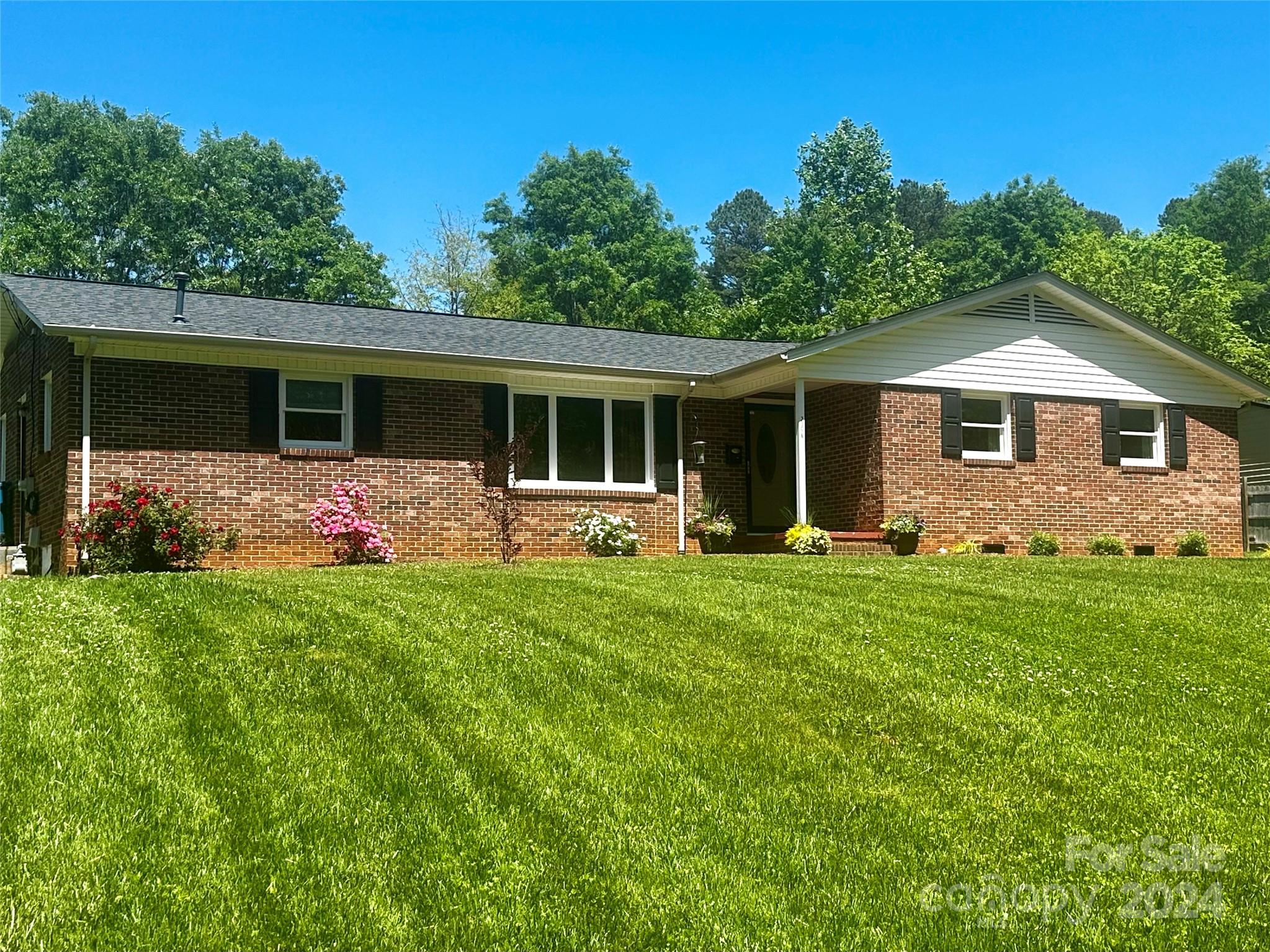 2358 14th Street Court NE Hickory NC 28601