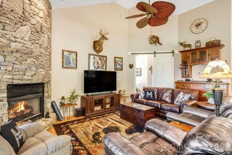 2076 Fontana Road Bryson City NC 28713