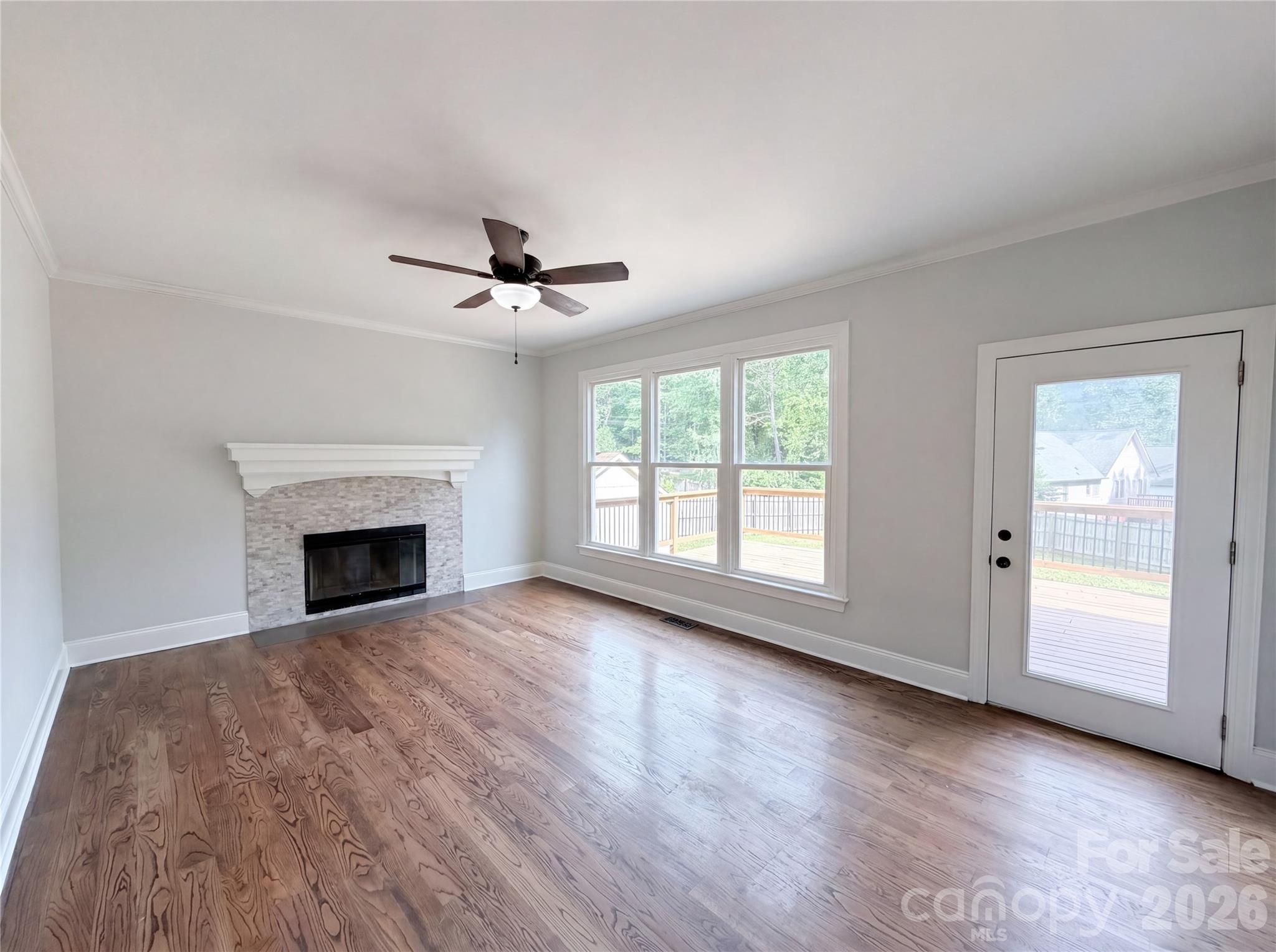 2496 Lake Shore Road S Denver NC 28037