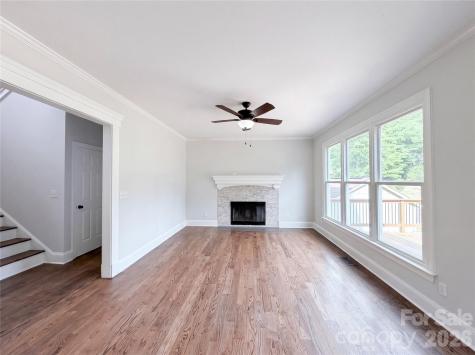 2496 Lake Shore Road S Denver NC 28037
