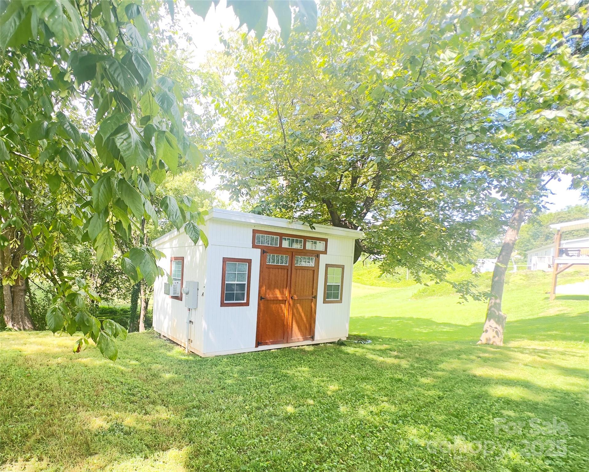 329 Morehead Road Marion NC 28752