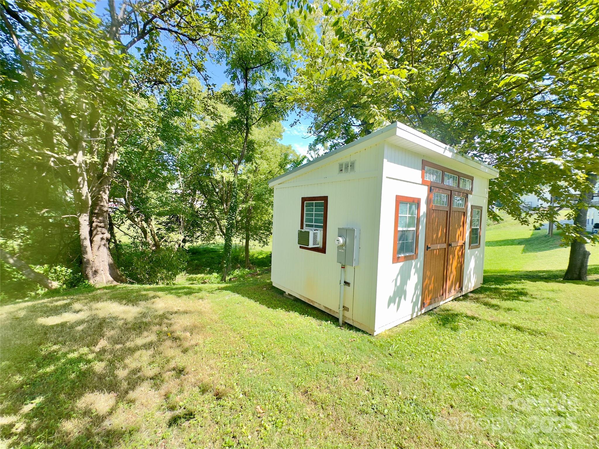 329 Morehead Road Marion NC 28752