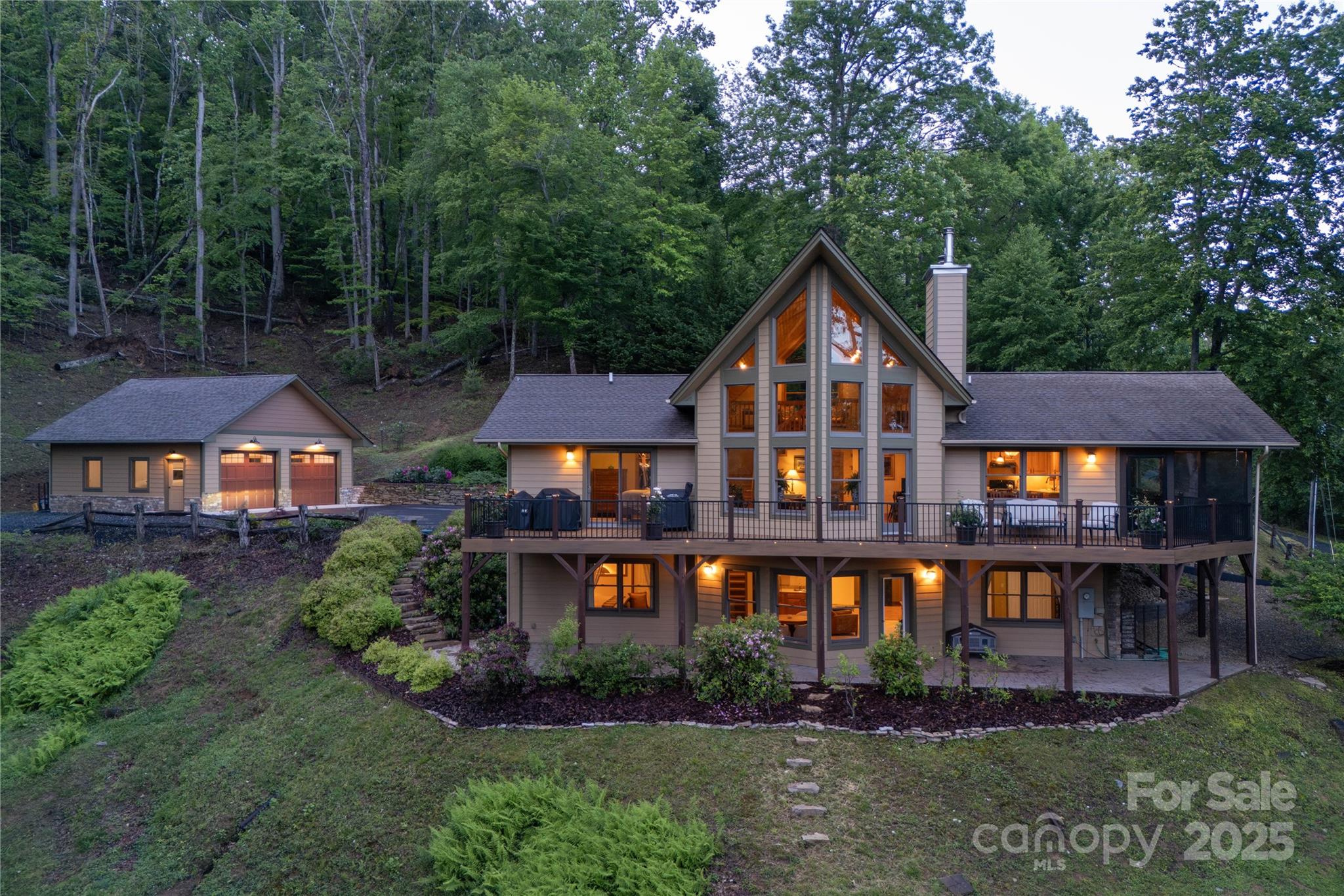268 Trappers Run Drive Burnsville NC 28714