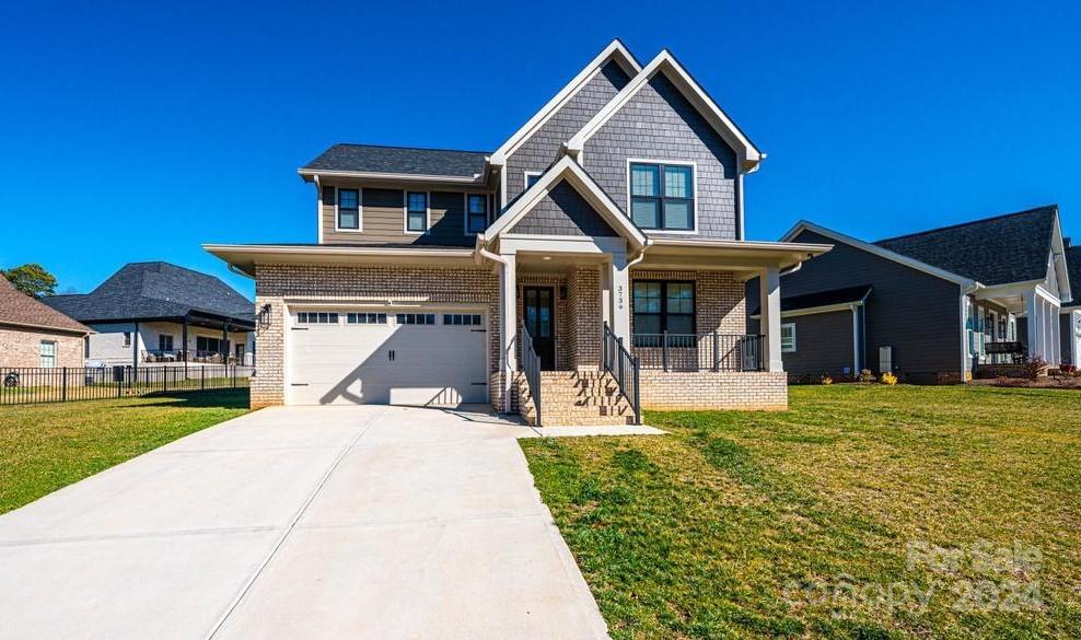 3736 9th Street Court NE Hickory NC 28601