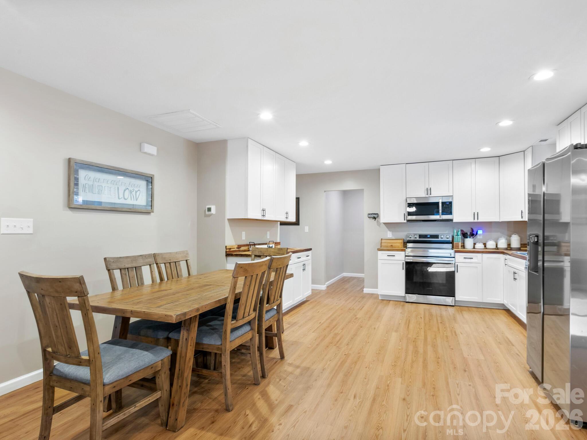 30 Shire Way Lane Leicester NC 28748