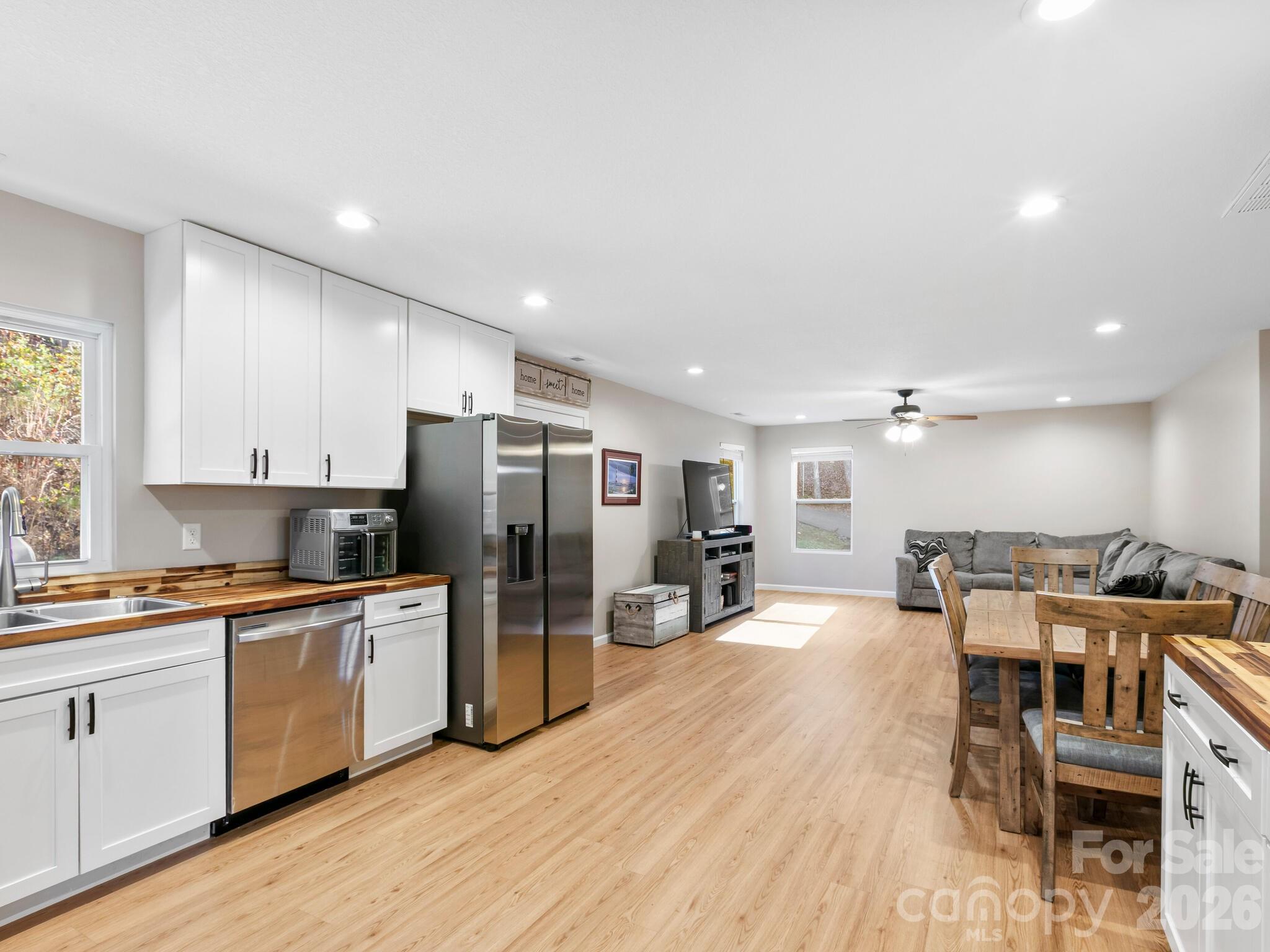 30 Shire Way Lane Leicester NC 28748