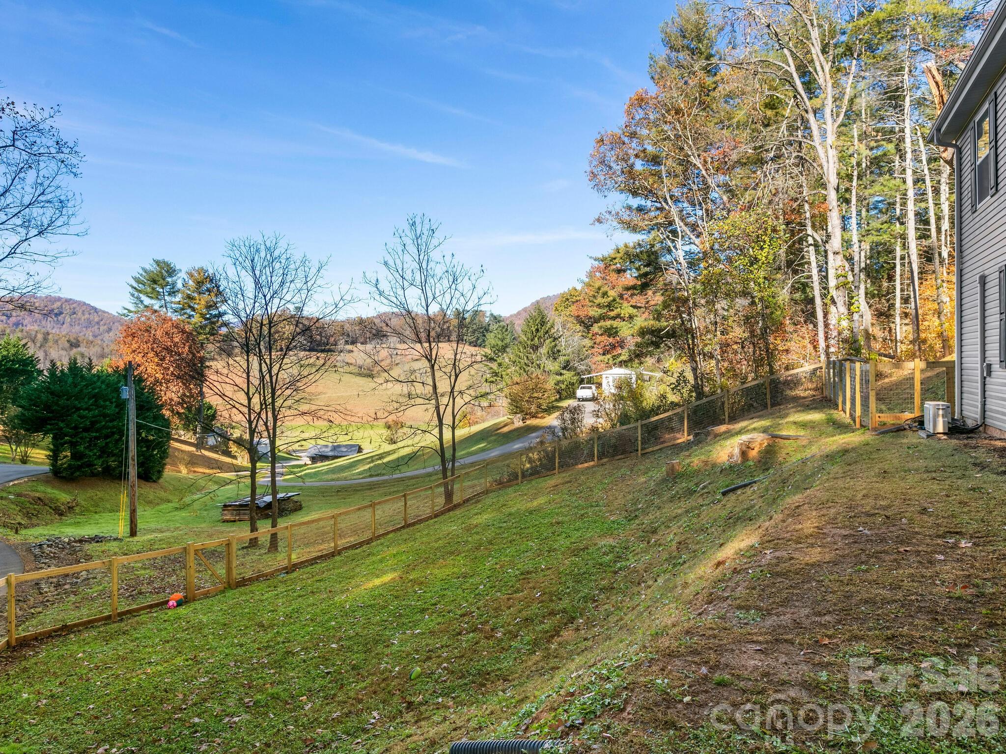 30 Shire Way Lane Leicester NC 28748