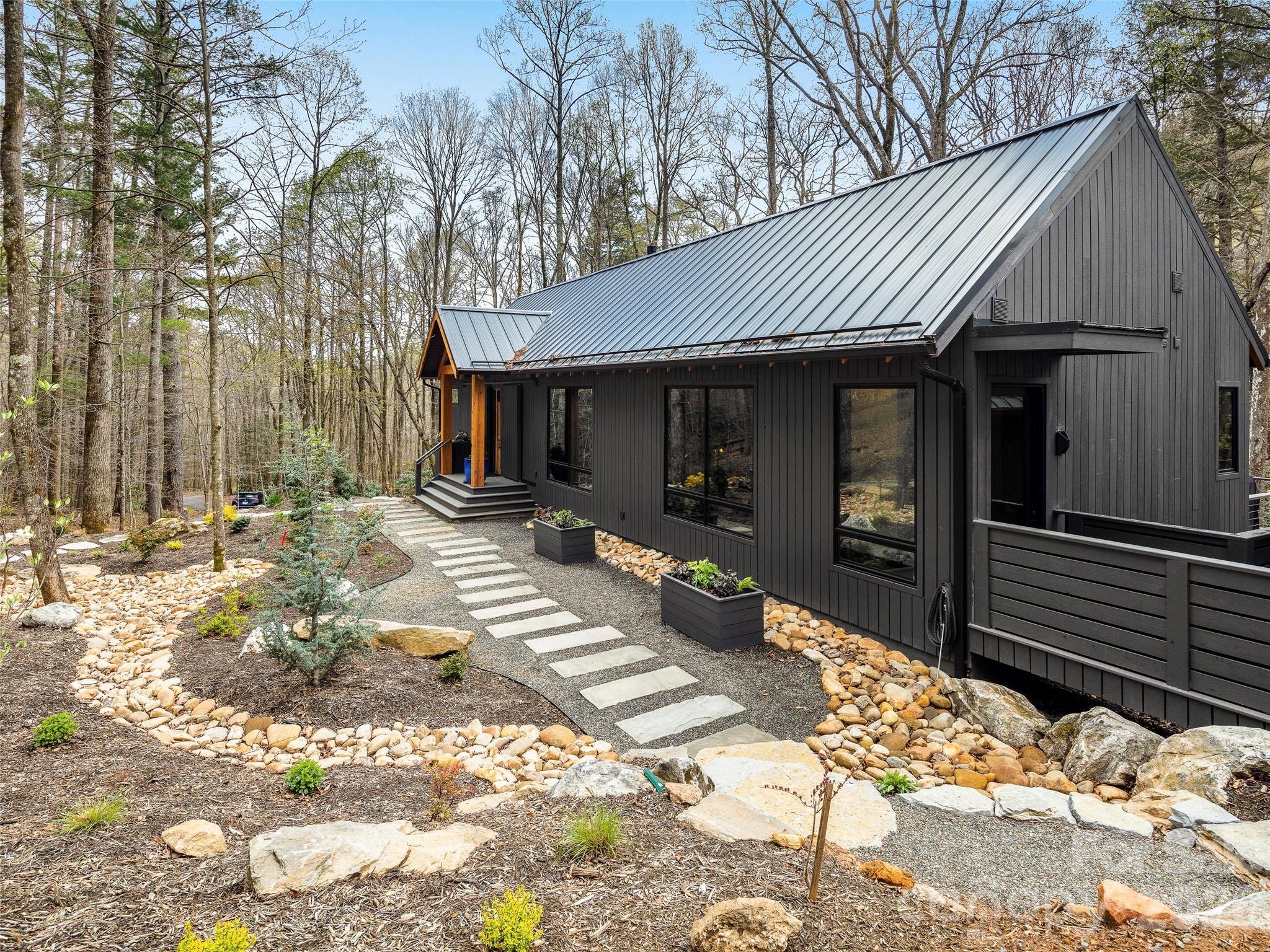 80 Hemlock Circle Black Mountain NC 28711