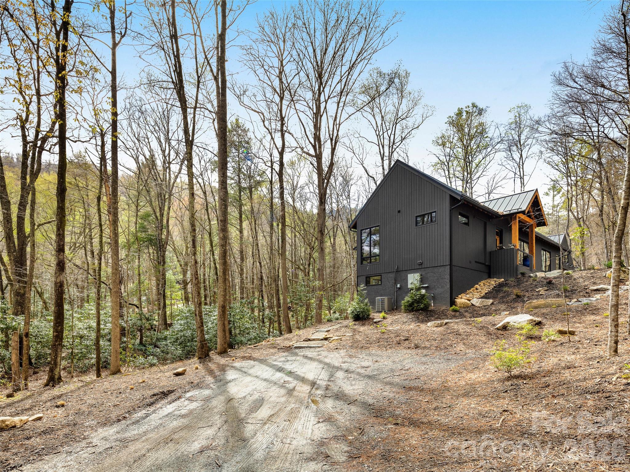 80 Hemlock Circle Black Mountain NC 28711