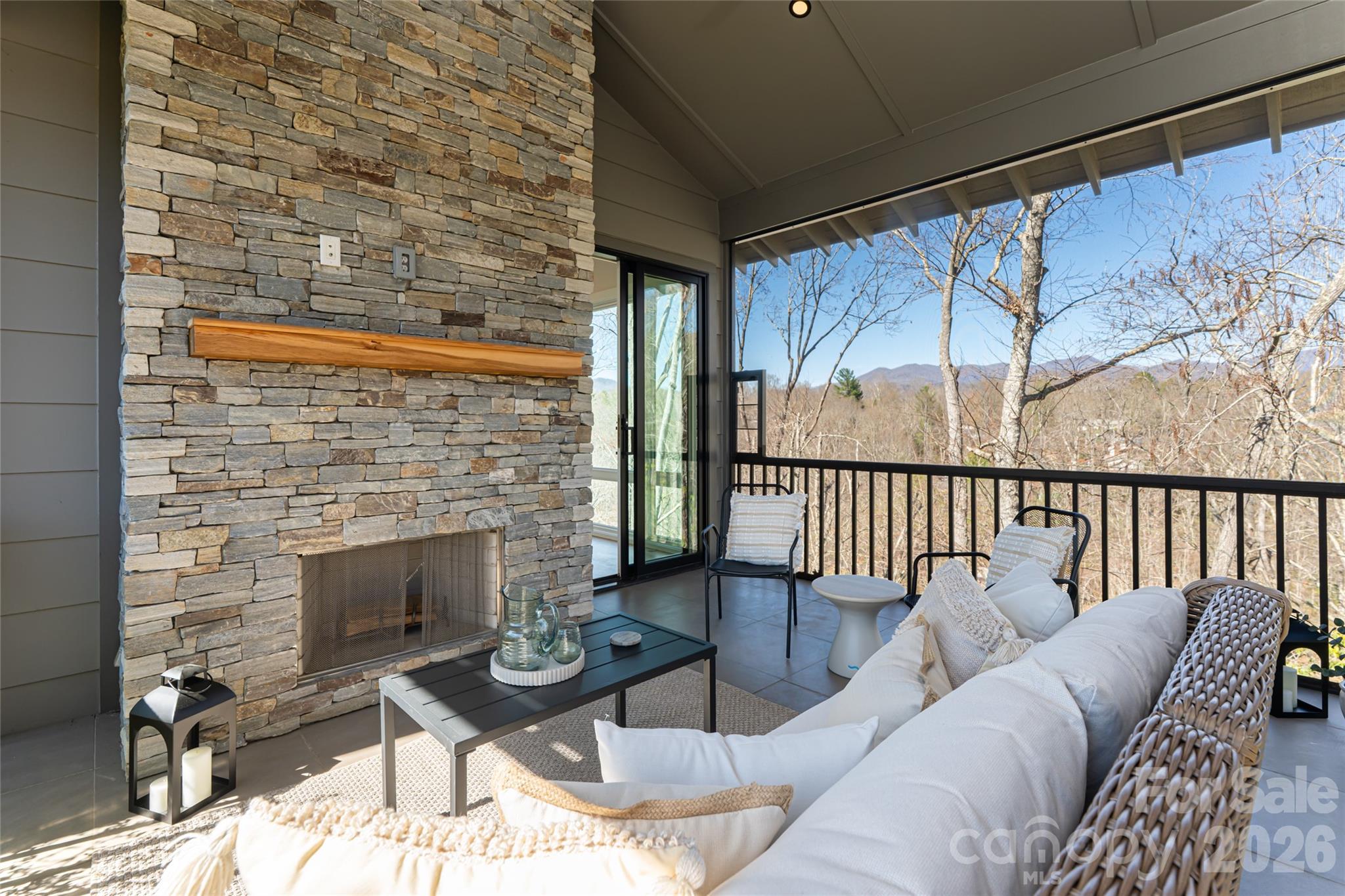 162 Riverbend Forest Drive Asheville NC 28805