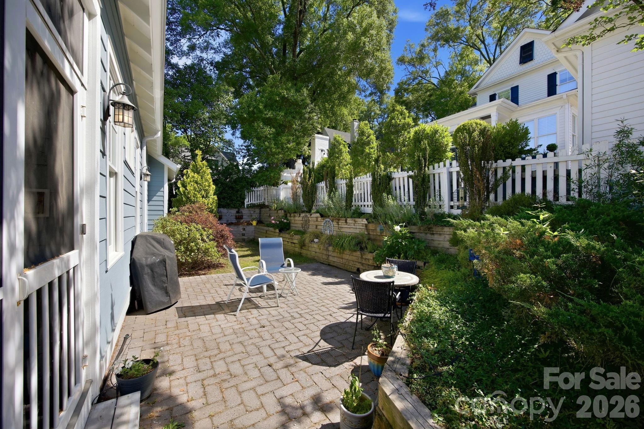 625 James Alexander Way Davidson NC 28036