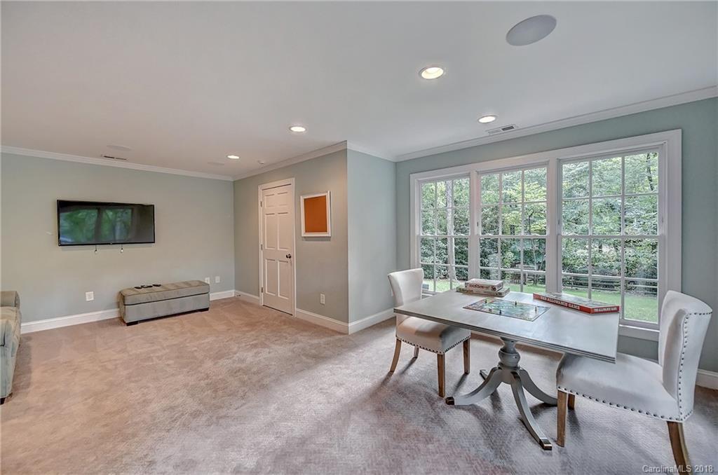 2111 Halford Place Charlotte NC 28211