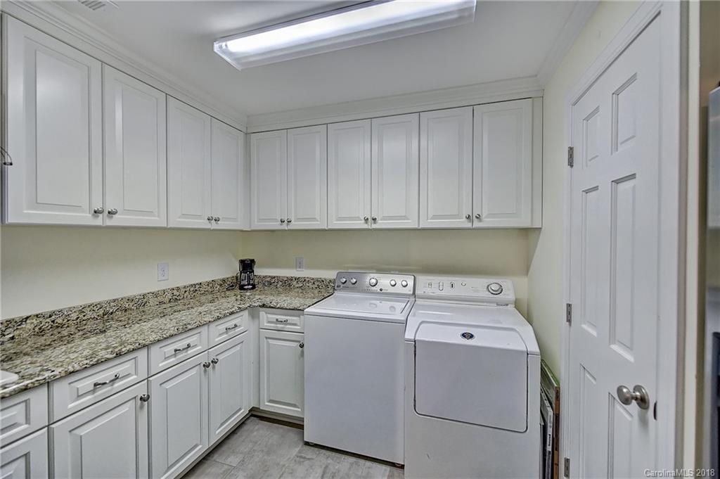 2111 Halford Place Charlotte NC 28211