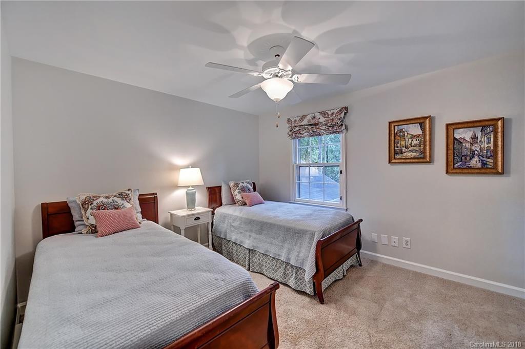 2111 Halford Place Charlotte NC 28211
