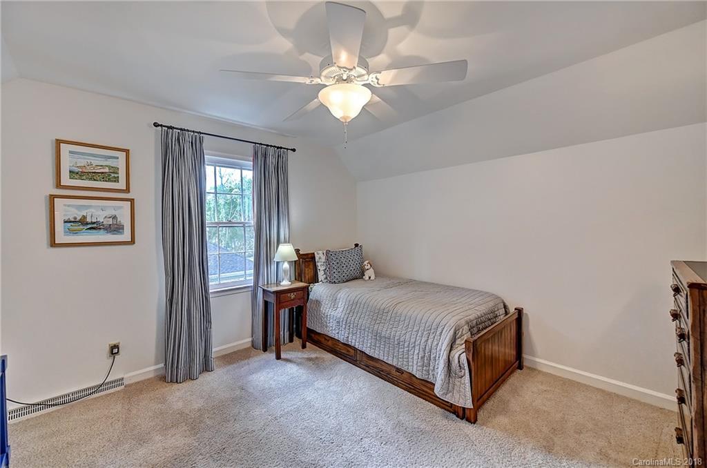 2111 Halford Place Charlotte NC 28211