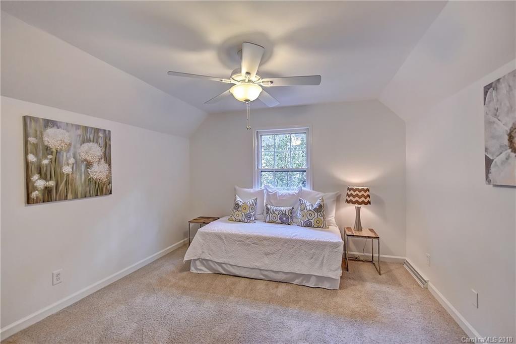 2111 Halford Place Charlotte NC 28211