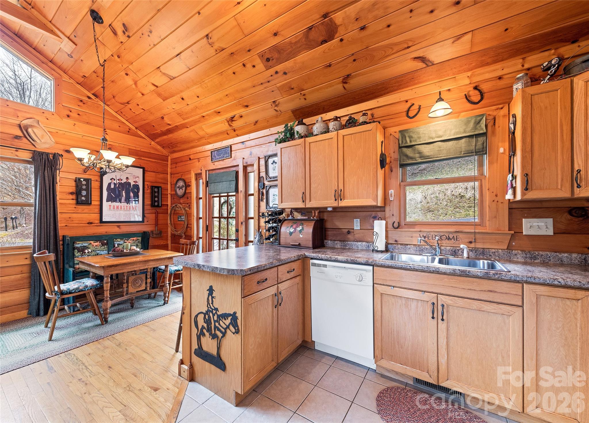 16 Hiawatha Drive Maggie Valley NC 28751