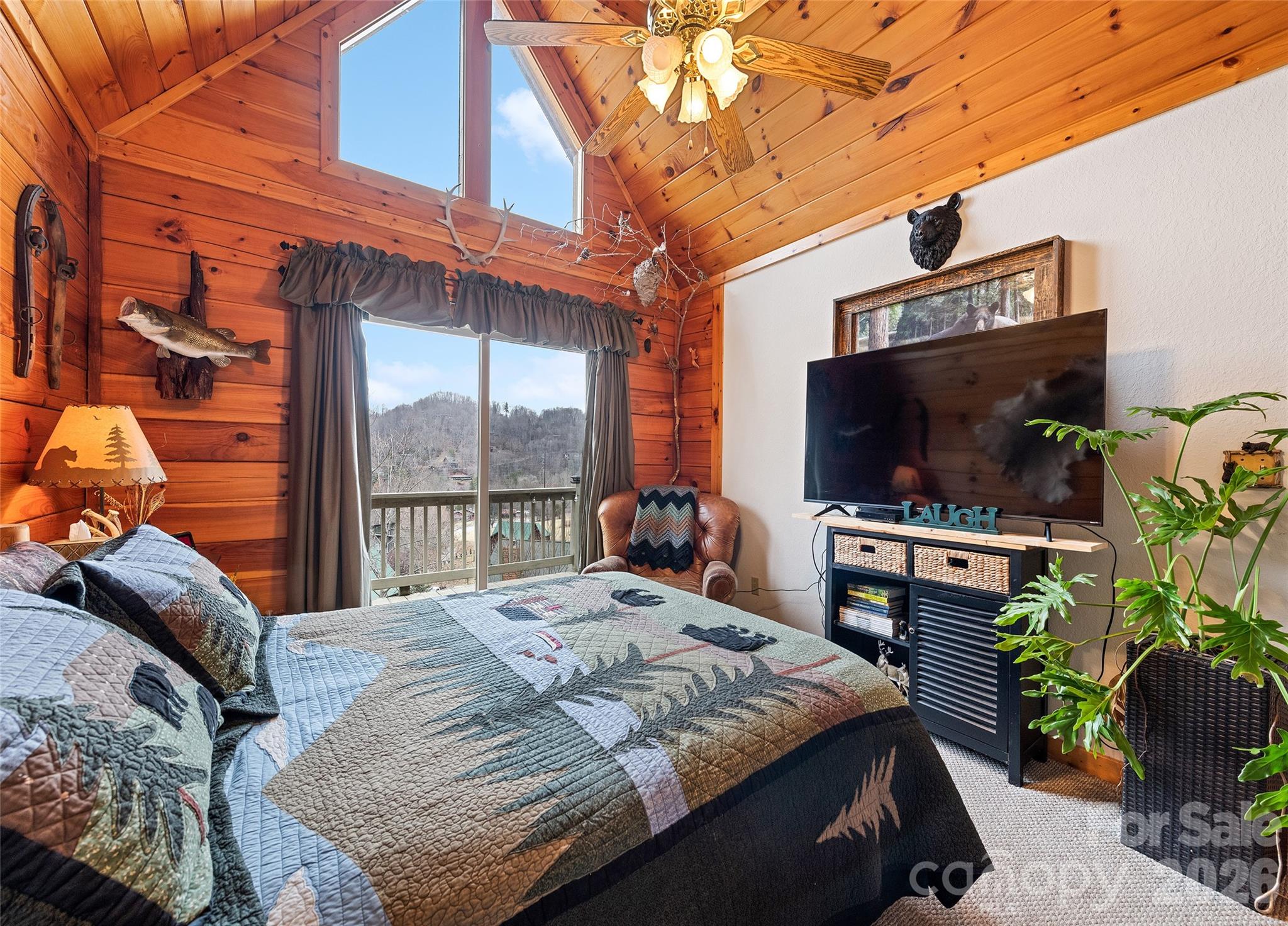16 Hiawatha Drive Maggie Valley NC 28751