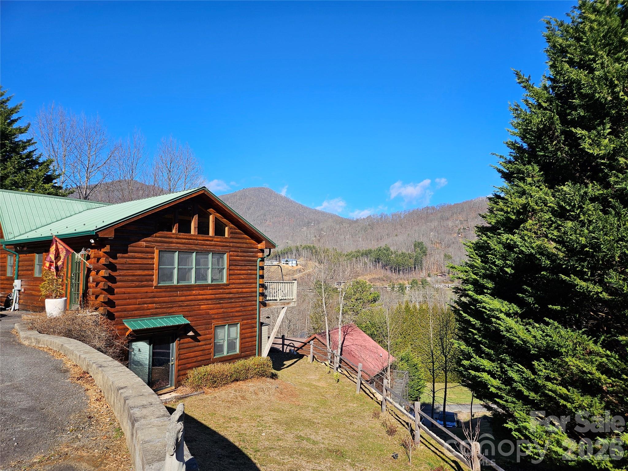 16 Hiawatha Drive Maggie Valley NC 28751