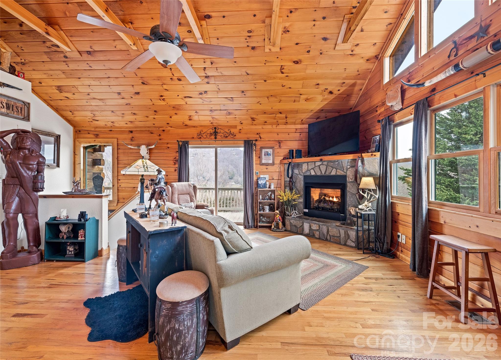 16 Hiawatha Drive Maggie Valley NC 28751