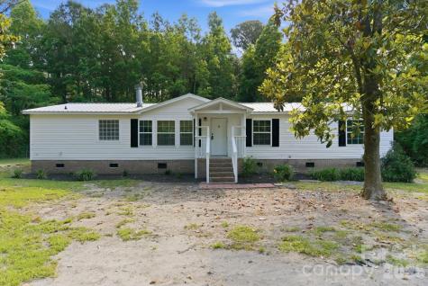 481 Harrell Road Burgaw NC 28425
