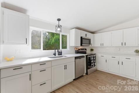 481 Harrell Road Burgaw NC 28425