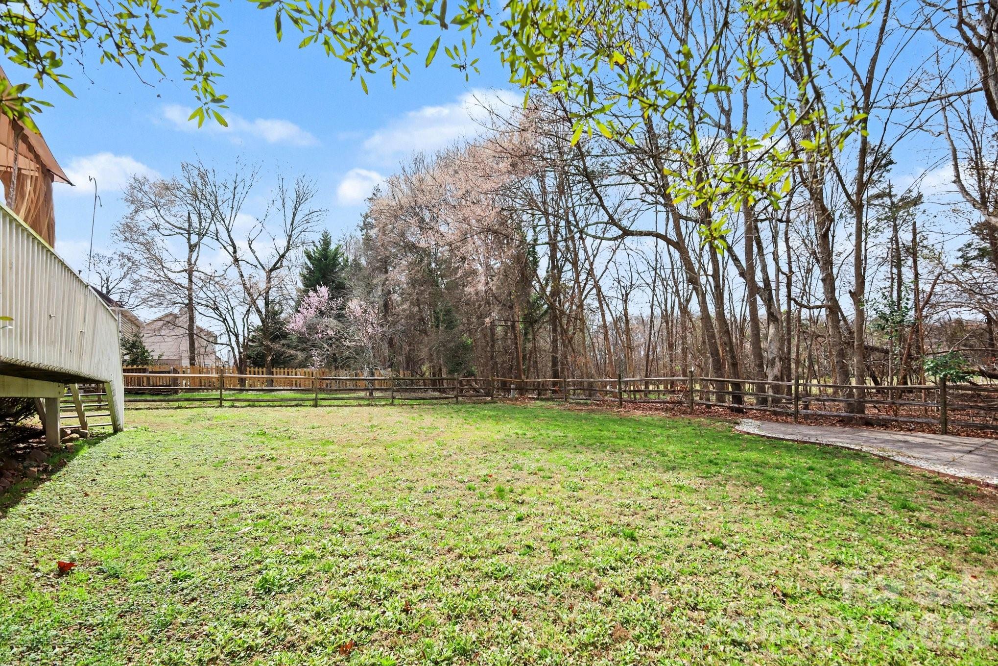 2518 Pimpernel Road Charlotte NC 28213