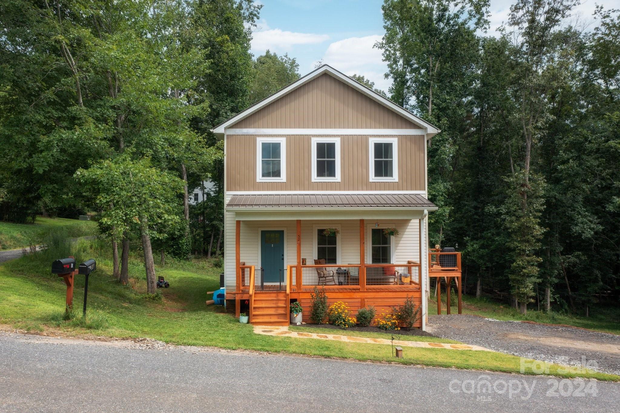 52 Shuler Road Candler NC 28715