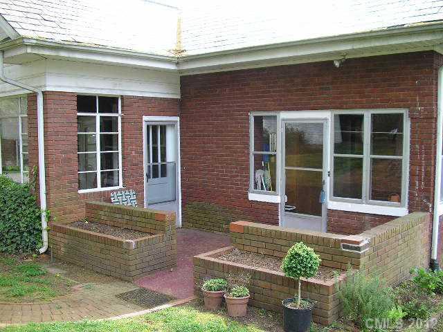 744 N Aspen Street Lincolnton NC 28092