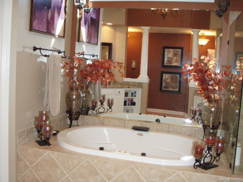 16209 Bridgehampton Club Drive Charlotte NC 28277