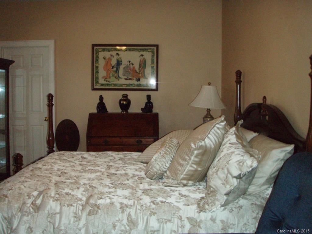 16209 Bridgehampton Club Drive Charlotte NC 28277