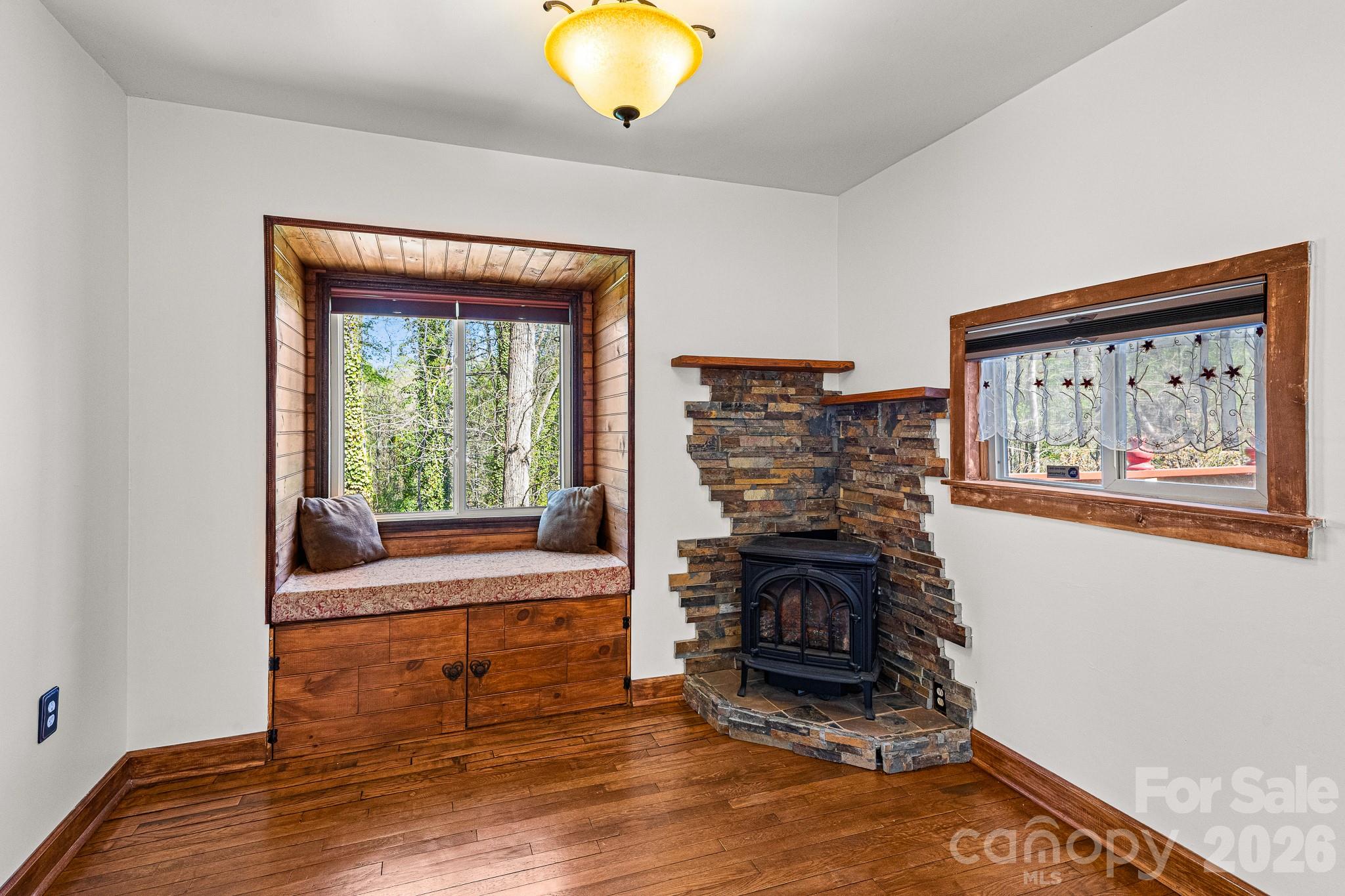 114 Walker Street Black Mountain NC 28711
